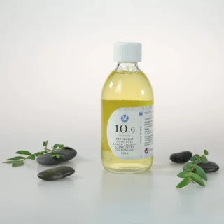 VHYG - VHYG N°10.9 Nettoyant Sols Professionnel – Ultra-Concentré au Savon Naturel – 300ml (30 Doses) – Spécial Carrelages, Pierres et Sols Poreux –