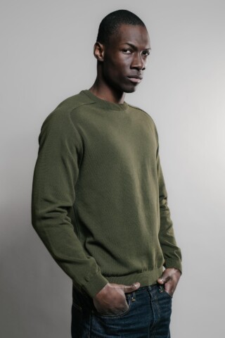 Pull Sevan Marteau – Kaki par la marque Nitto Knitwear Nitto Knitwear - Pull Sevan Marteau – Kaki