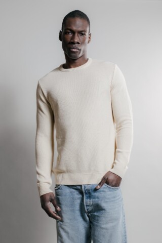 Agop col rond – Naturel par la marque Nitto Knitwear Nitto Knitwear - Agop col rond – Naturel