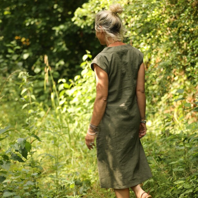 Quintessence - Robe Ivy - lin kaki