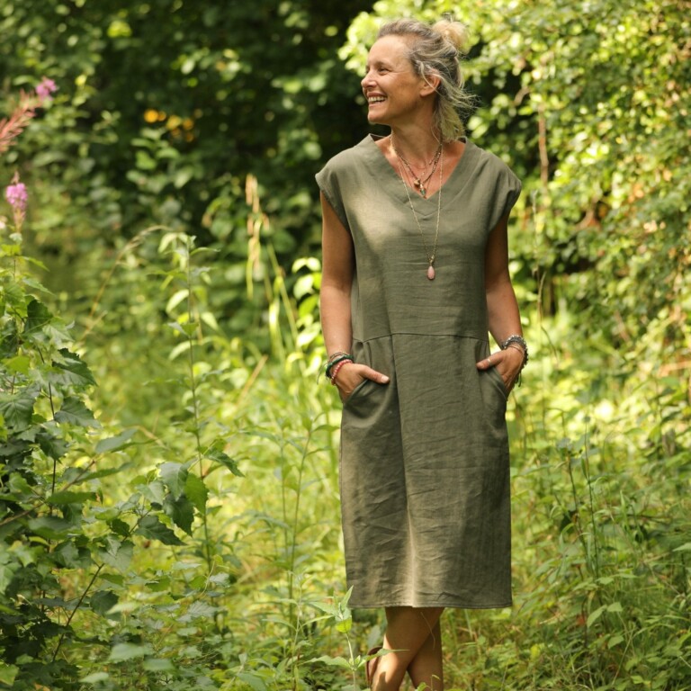 Quintessence - Robe Ivy - lin kaki