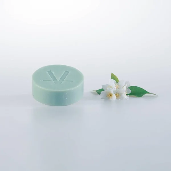 VHYG - Savon Solide Bio aux Huiles d’Ylang-Ylang – Nettoyage Apaisant