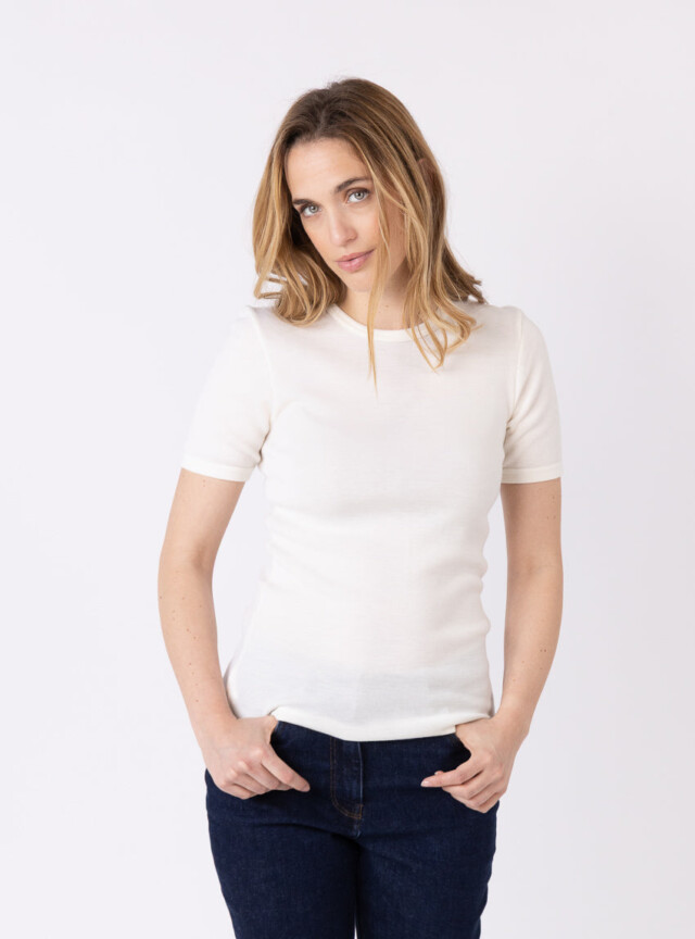 Tee-shirt thermique femme en laine merinos blanc naturel par la marque MAISON SOLFIN MAISON SOLFIN - Tee-shirt thermique femme en laine merinos blanc naturel