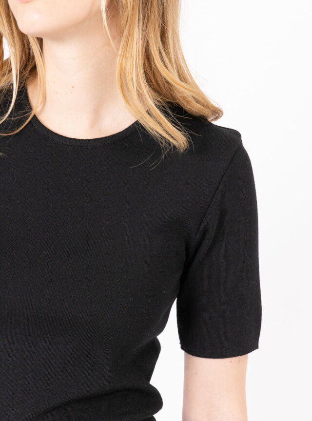 Maison-solfin - Tee-shirt thermique femme en laine merinos noir – 5