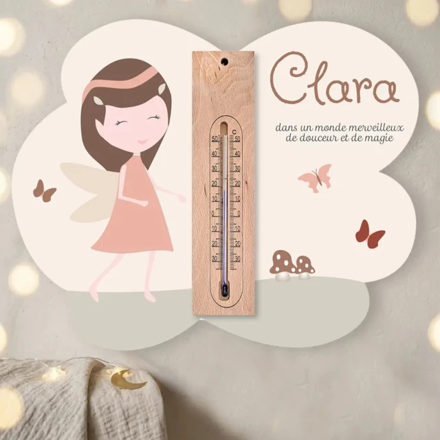 Thermomètre intérieur décoratif personnalisé – Collection Rêves Enchantés par la marque L’Atelier BABY’SPHERE L’Atelier BABY’SPHERE - Thermomètre intérieur décoratif personnalisé – Collection Rêves Enchantés