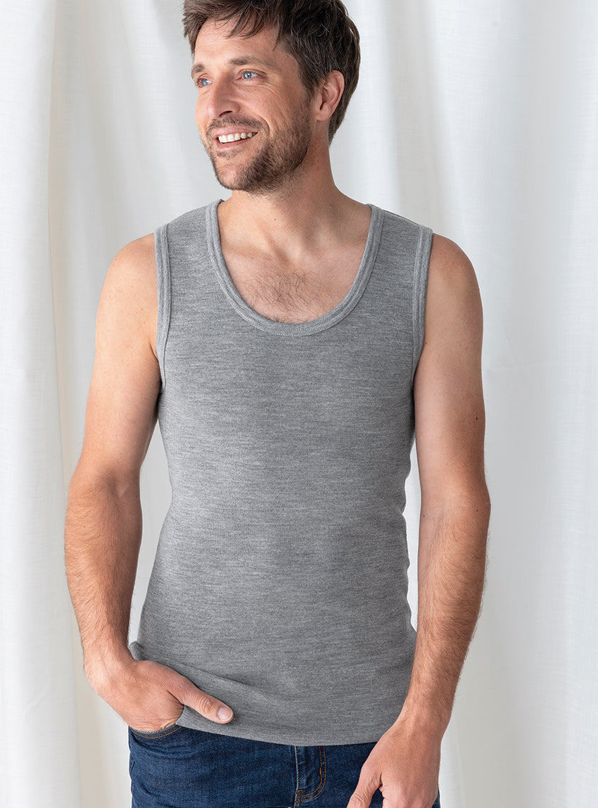 204 GRL 1 t shirt sans manches homme laine gris leger Maison-solfin - Débardeur thermique homme fin laine gris léger – 4