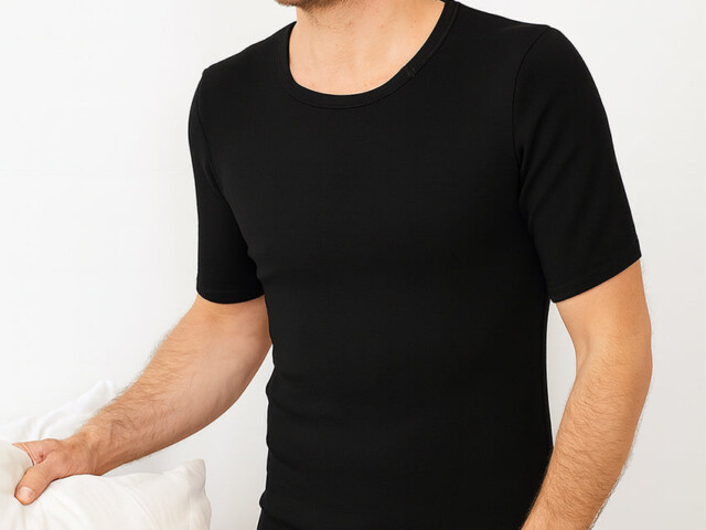 206 NOI 1 t shirt homme mc laine noir d5851a9e 013e 4937 b67e e3cce2feb3ad Maison-solfin - Tee-shirt thermique fin homme laine mérinos noir – 4