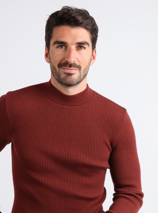 Maison-solfin - Pull homme 100% laine mérinos rouge terre de sienne – 5