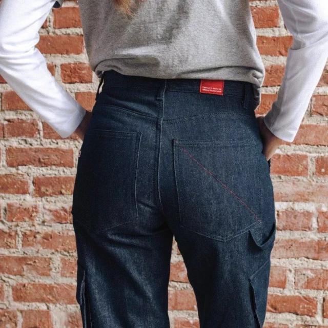 1083 - CARGO DROIT 211N coton bio superdenim bleu Femme