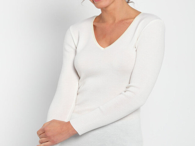 331 NAT 1 Tee Shirt manches longues Blanc Naturel Maison-solfin - Tee Shirt femme laine mérinos manches longues col V Blanc naturel – 4