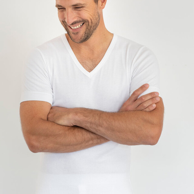 Maison-solfin - Tee-shirt homme encolure V en coton blanc – 5
