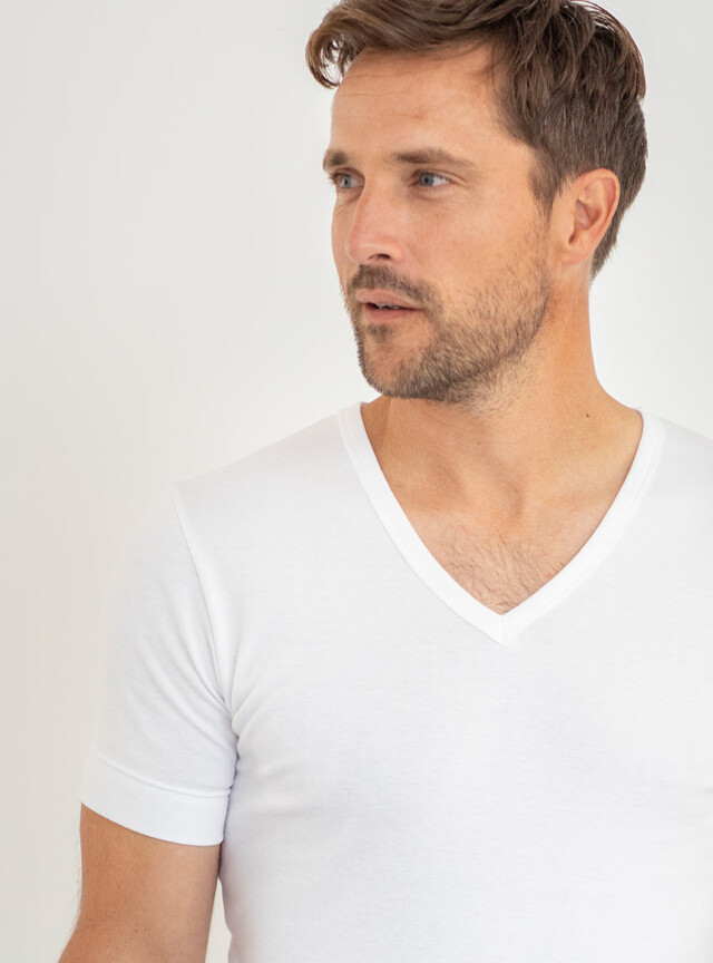 Maison-solfin - Tee-shirt homme encolure V en coton blanc – 5