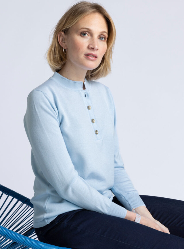 MAISON SOLFIN - Pull femme col montant en laine mérinos bleu pastel