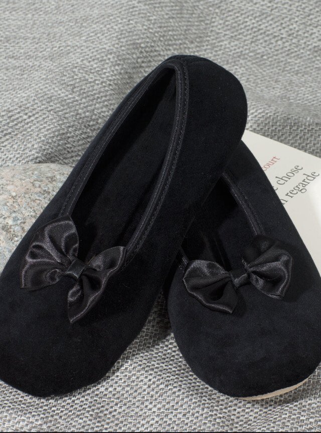 Chaussons ballerines femme en coton noir par la marque MAISON SOLFIN MAISON SOLFIN - Chaussons ballerines femme en coton noir