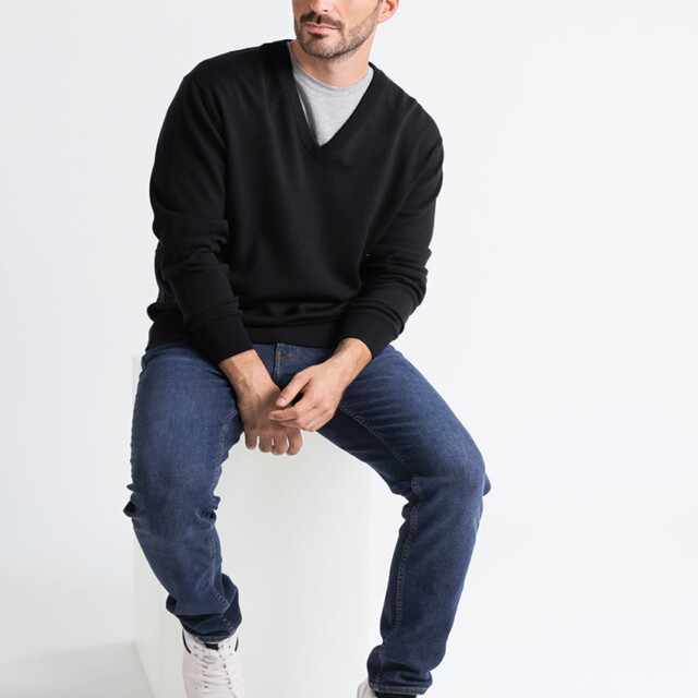 Maison-solfin - Pull homme col v 100% laine mérinos Noir – 6