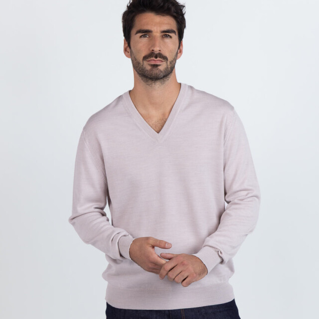 Maison Solfin - Pull homme col V 100% mérinos beige naturel – 6