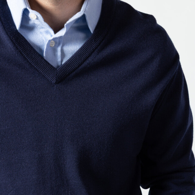Maison-solfin - Pull homme col V 100% laine mérinos bleu marine – 6