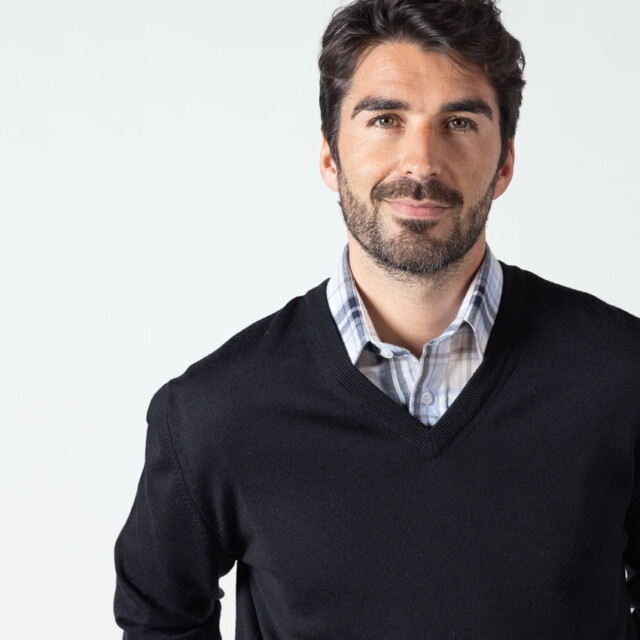 Maison-solfin - Pull homme col v 100% laine mérinos Noir – 6