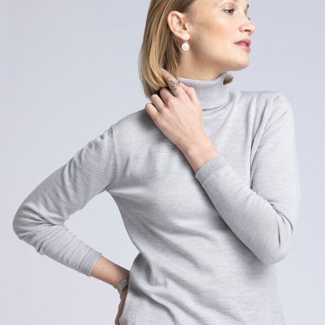 Maison Solfin - Pull femme col roulé en laine mérinos gris givré – 46