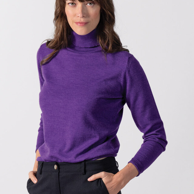 Maison Solfin - Pull femme col roulé en laine mérinos violet foncé – 50