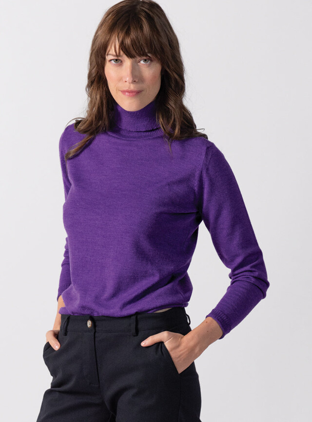 Maison Solfin - Pull femme col roulé en laine mérinos violet foncé – 50