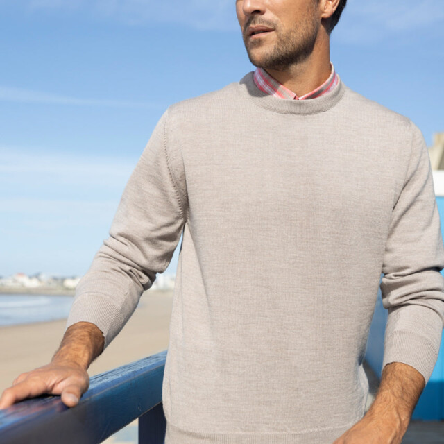 Maison-solfin - Pull homme col rond laine merinos Beige Sable – 5