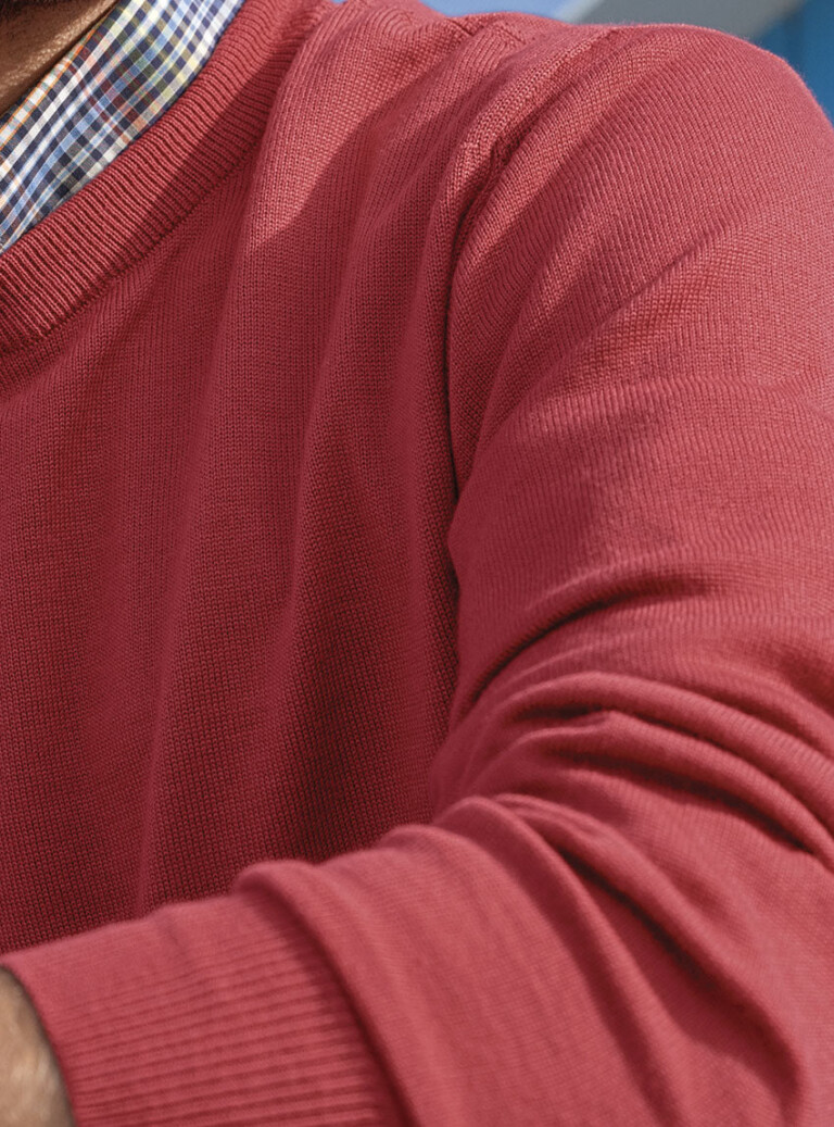 Maison Solfin - Pull homme col rond laine mérinos rouge tendre – 6