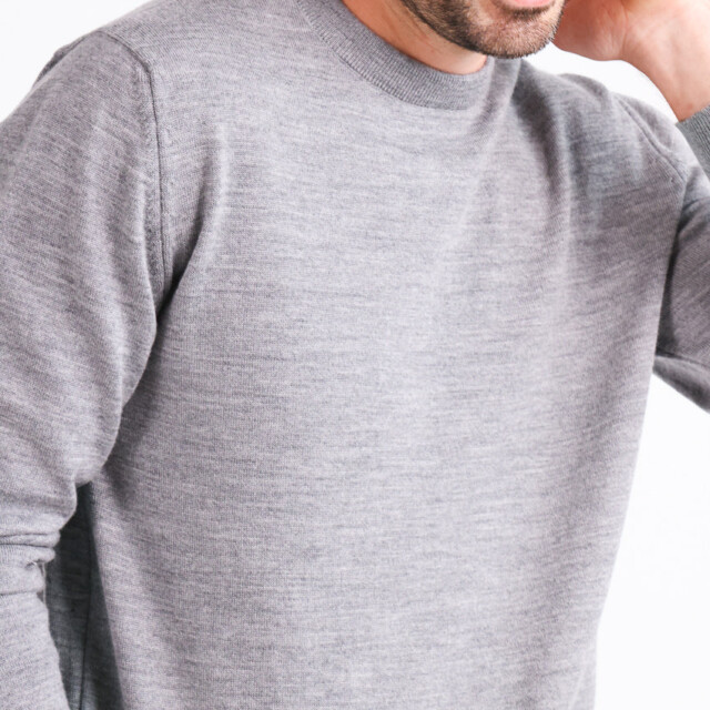 Maison-solfin - Pull homme col rond laine mérinos Gris Léger – 6