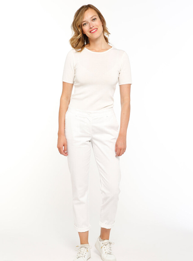 Pantalon chino femme en coton blanc par la marque MAISON SOLFIN MAISON SOLFIN - Pantalon chino femme en coton blanc