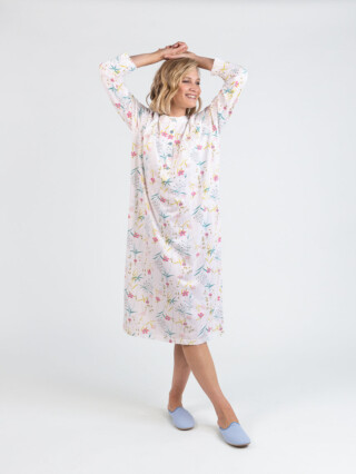 Chemise de nuit femme en coton floral rose poudre par la marque MAISON SOLFIN MAISON SOLFIN - Chemise de nuit femme en coton floral rose poudre