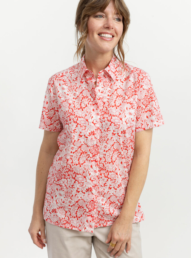 Chemisier femme en coton liberty rouge cerise par la marque MAISON SOLFIN MAISON SOLFIN - Chemisier femme en coton liberty rouge cerise