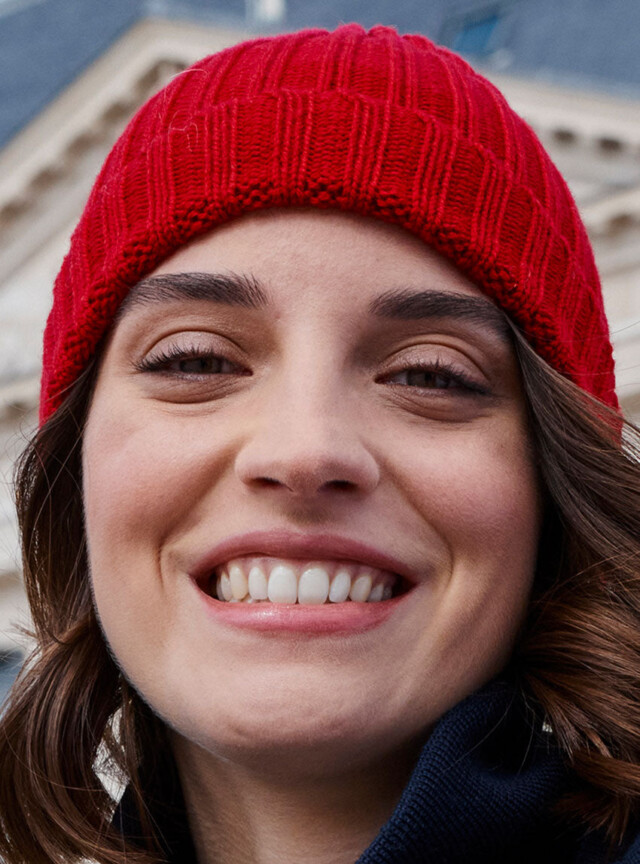 Maison Solfin - Bonnet femme en laine mérinos rouge – U