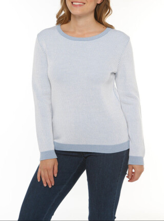 Pull femme maille anglaise bleu ciel par la marque MAISON SOLFIN MAISON SOLFIN - Pull femme maille anglaise bleu ciel