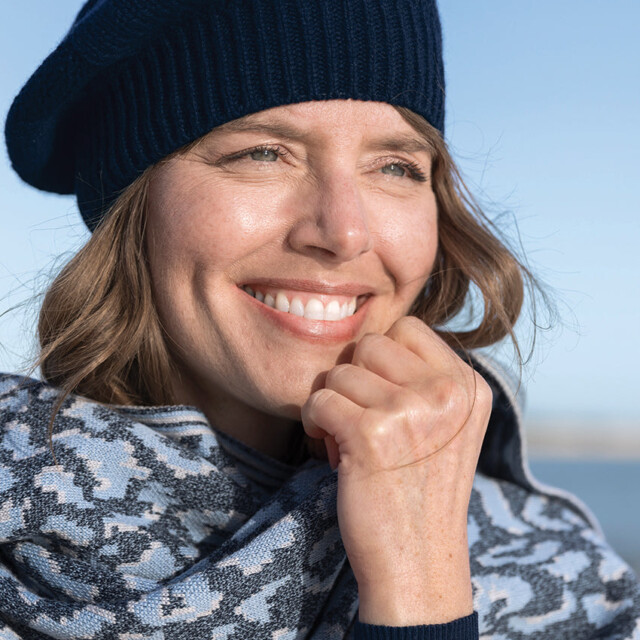 Maison-solfin - Béret femme en laine lambswool bleu marine – U