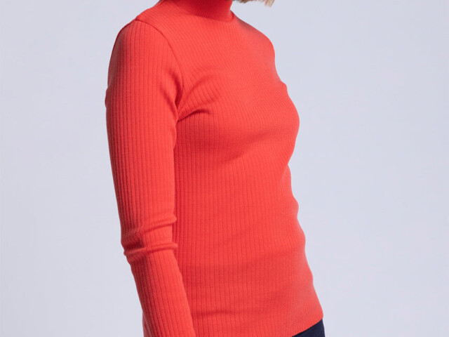 7455 RFI 2 pull col cheminee femme laine rouge fraise Maison-solfin - Pull chaussette femme col cheminee laine merinos Rouge Fraise – 5