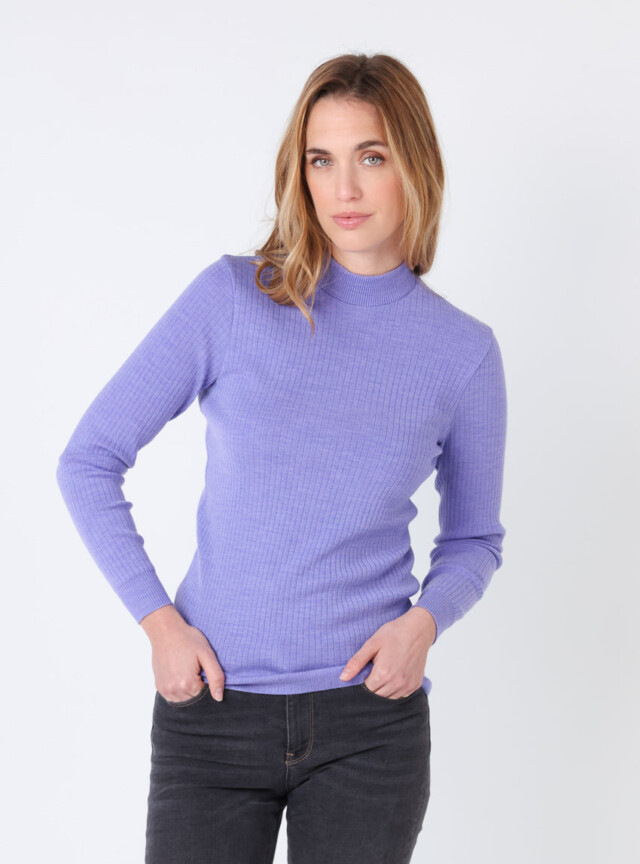 Pull chaussette femme col cheminee laine mérinos Violet Parme par la marque MAISON SOLFIN MAISON SOLFIN - Pull chaussette femme col cheminee laine mérinos Violet Parme