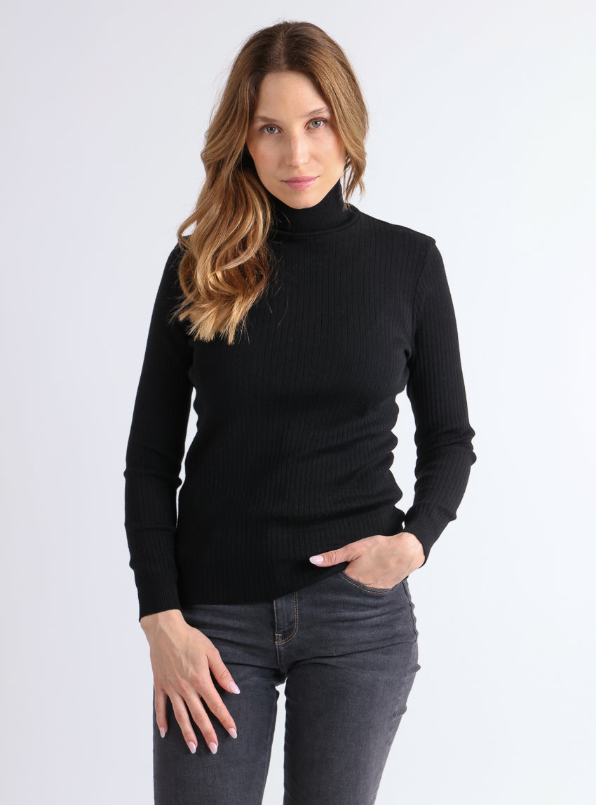 7456 noir pull 1 Maison-solfin - Pull chaussette femme col roule en laine merinos Noir – 5