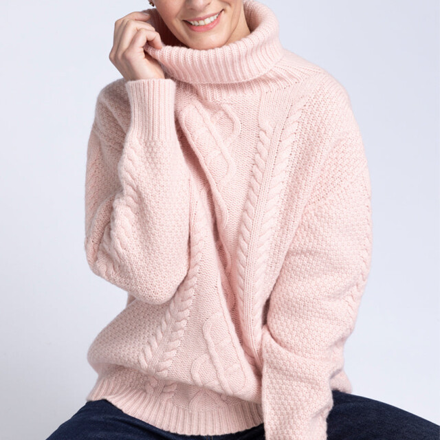 Maison-solfin - Pull col roule femme en laine recyclée rose poudre – 4
