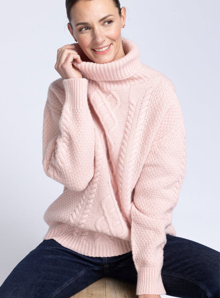 Maison-solfin - Pull col roule femme en laine recyclée rose poudre – 4