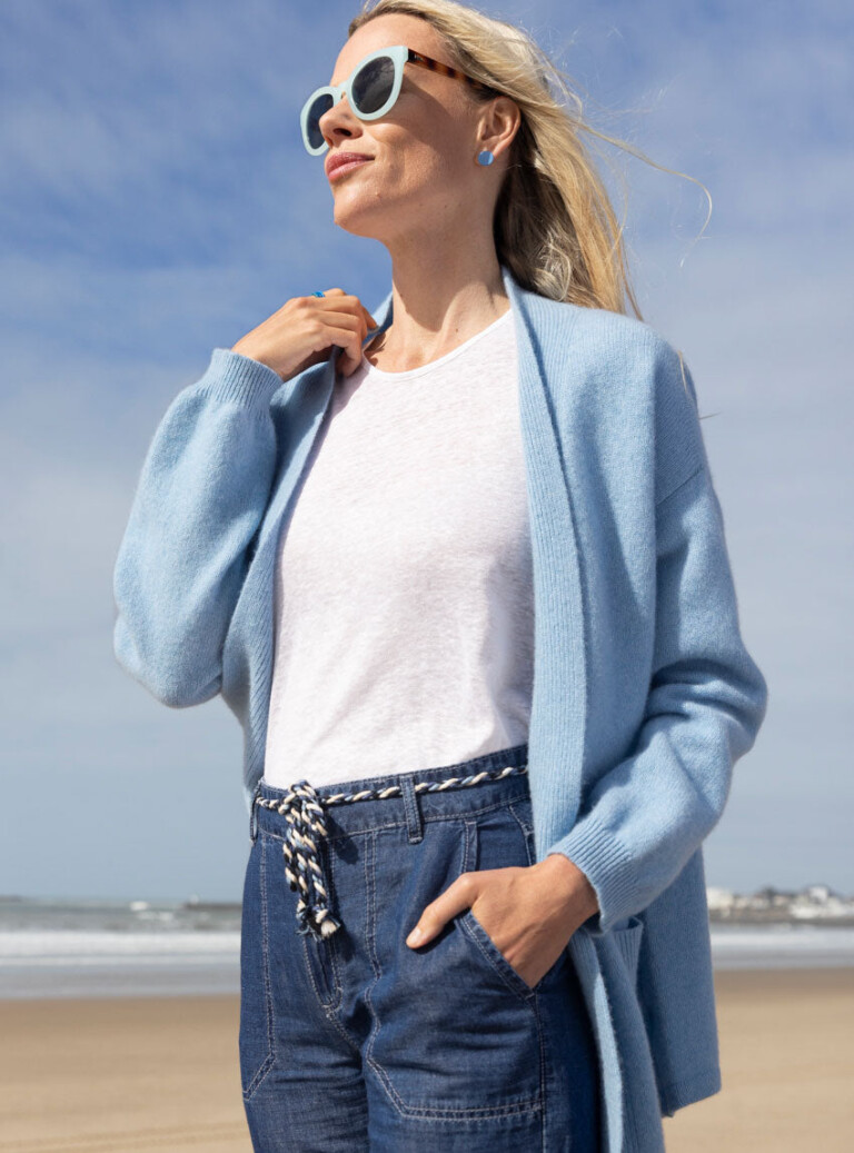 Maison Solfin - Gilet long femme en laine recyclée bleu – 4