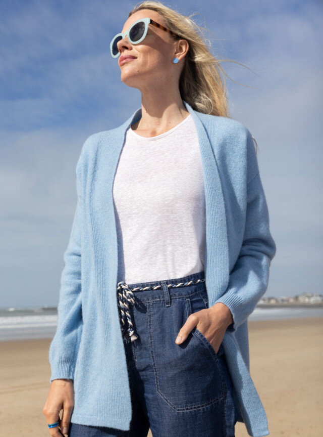 Maison Solfin - Gilet long femme en laine recyclée bleu – 4