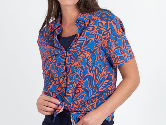 7530 FBL 7 chemisier femme viscose floral bleu Maison Solfin - Chemisier femme en viscose imprimé floral bleu – 52