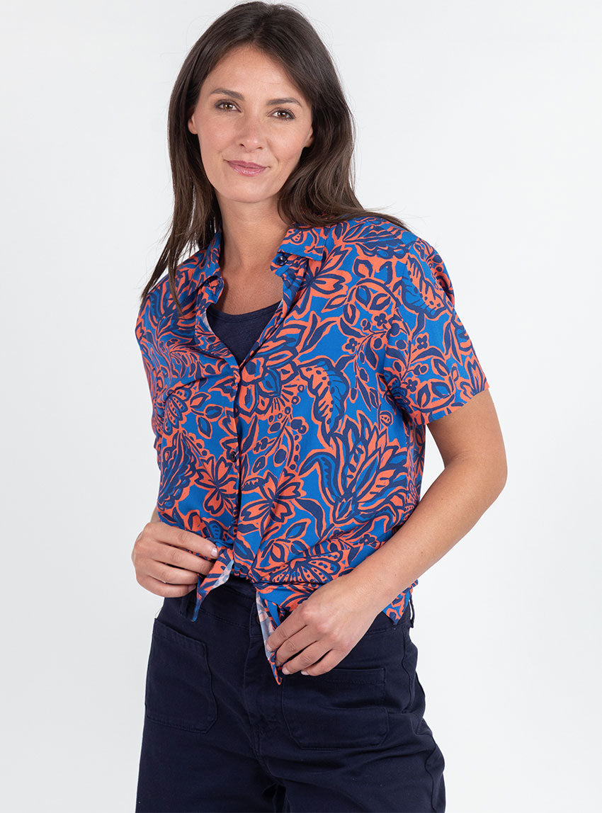 7530 FBL 7 chemisier femme viscose floral bleu Maison Solfin - Chemisier femme en viscose imprimé floral bleu – 52