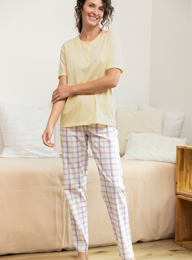Maison Solfin - Pyjama femme col rond en coton jaune – 5
