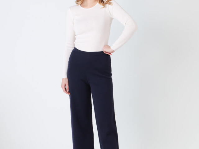 Maison Solfin - Pantalon femme en laine merinos bleu marine – 5