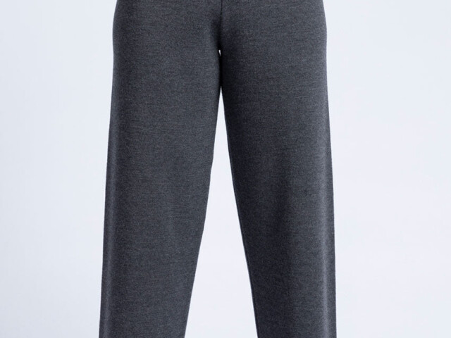 Maison Solfin - Pantalon femme en laine merinos gris anthracite – 5