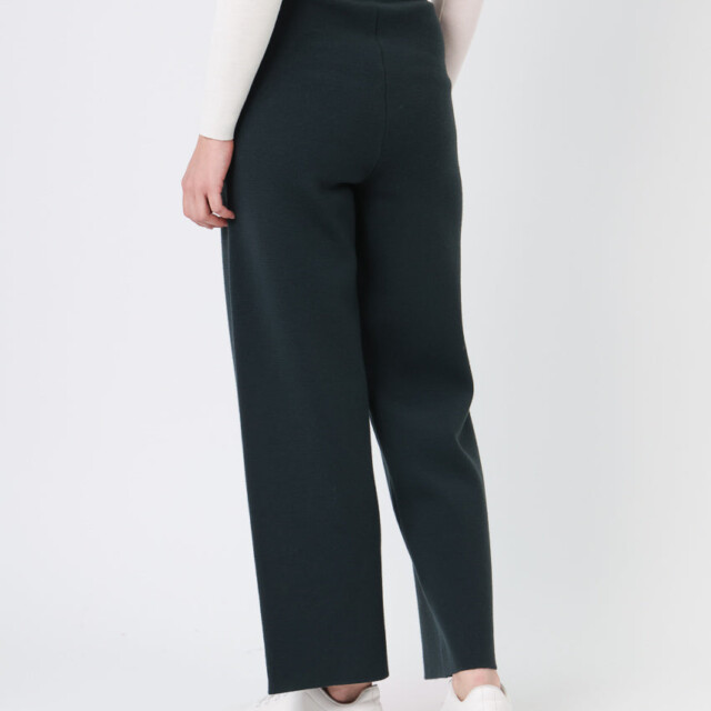 Maison Solfin - Pantalon femme en laine mérinos vert – 5