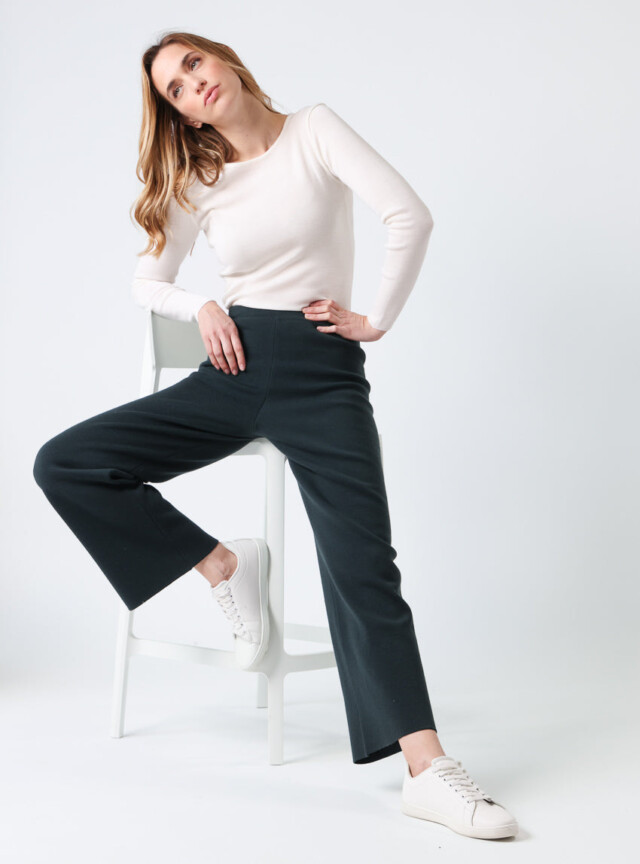Maison Solfin - Pantalon femme en laine mérinos vert – 5
