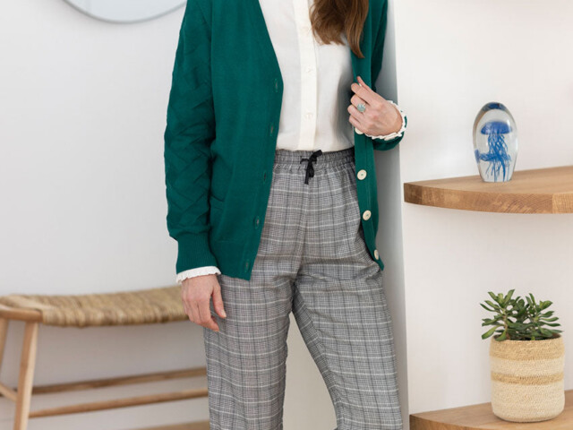 Maison Solfin - Gilet femme col V en laine merinos vert – 48