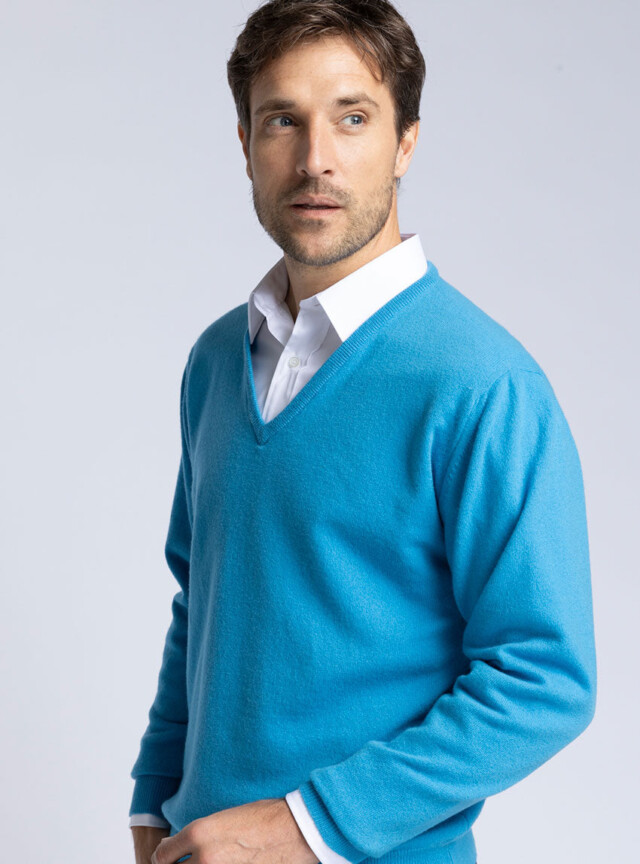 Maison Solfin - Pull homme col V en cachemire et laine bleu – 5